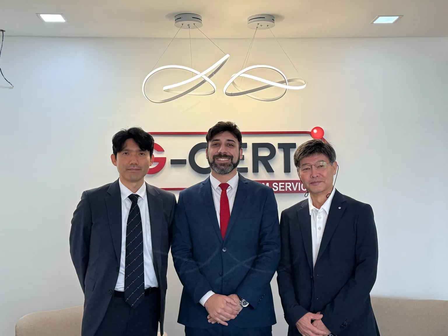 Encuentro de profesionales en las instalaciones de G-CERTI
