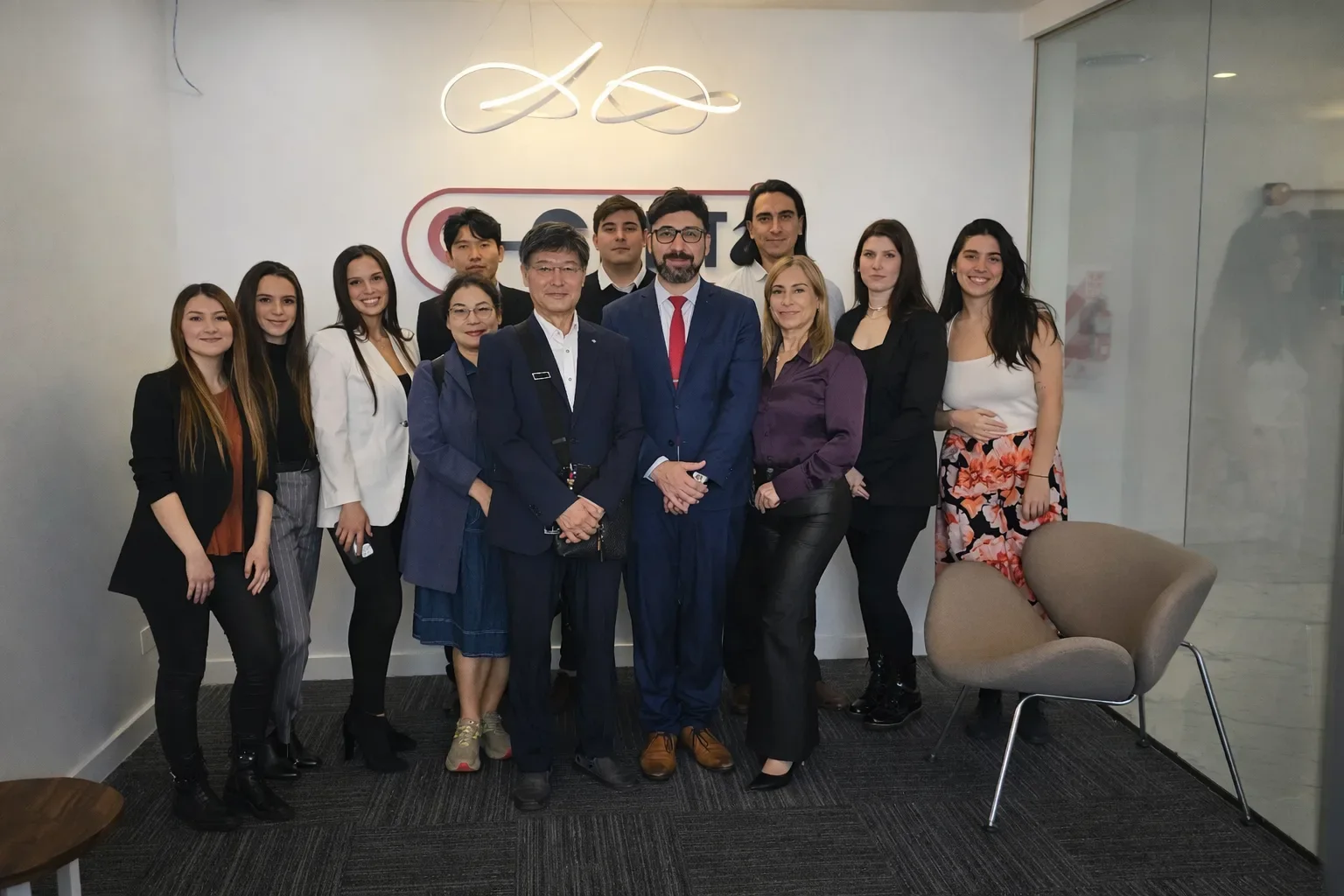 Participantes de un encuentro institucional de G-CERTI