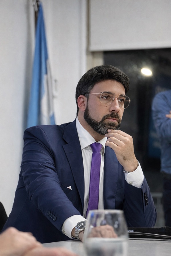 Fernando Arrieta durante una actividad institucional de G-CERTI